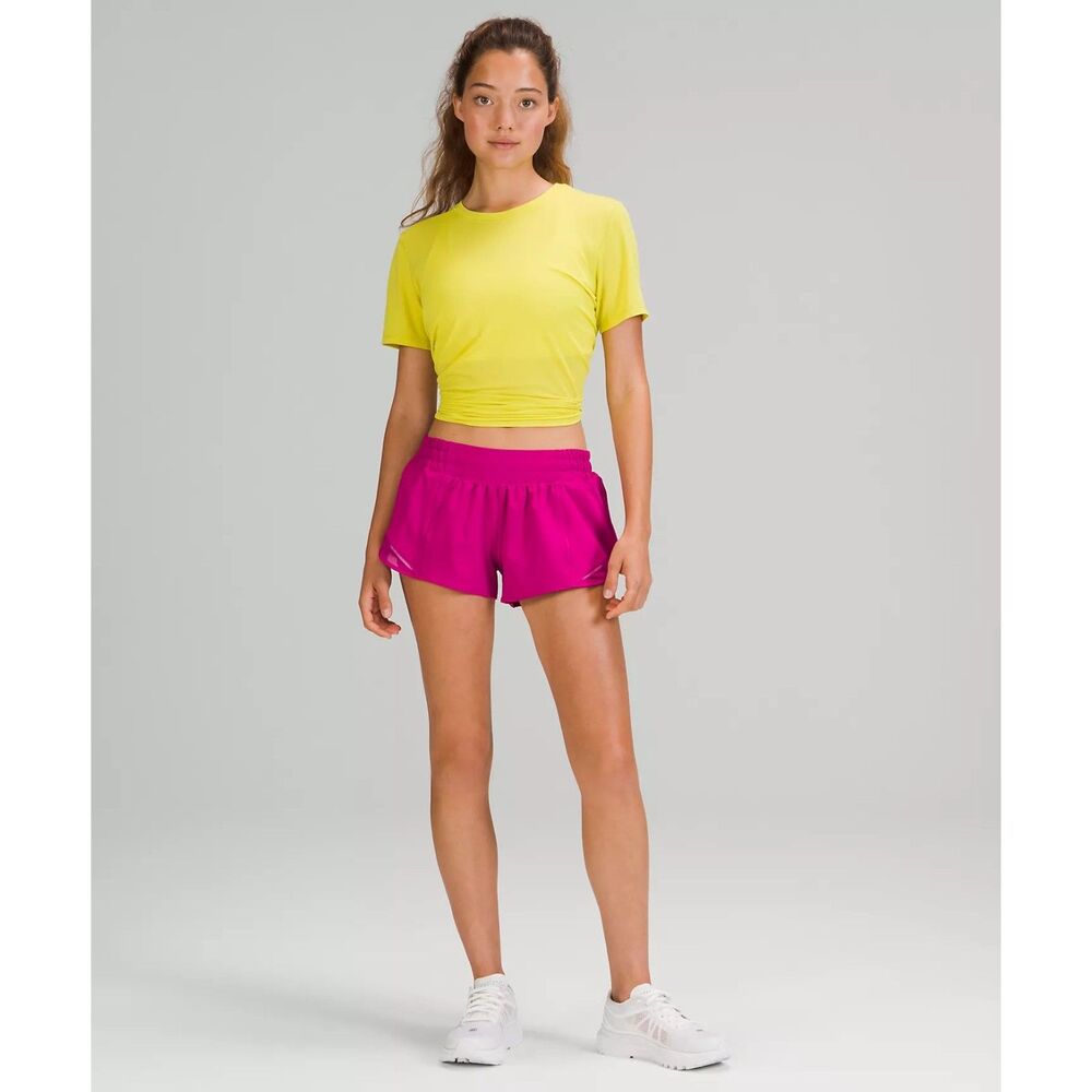 NWOT Lululemon Hotty Hot Low-Rise Lined Short 4" Ripened Raspberry - Picture 4 of 13
